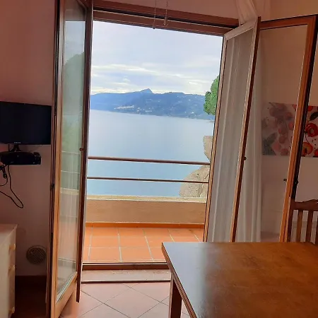 Kalura D Apartment Cefalu